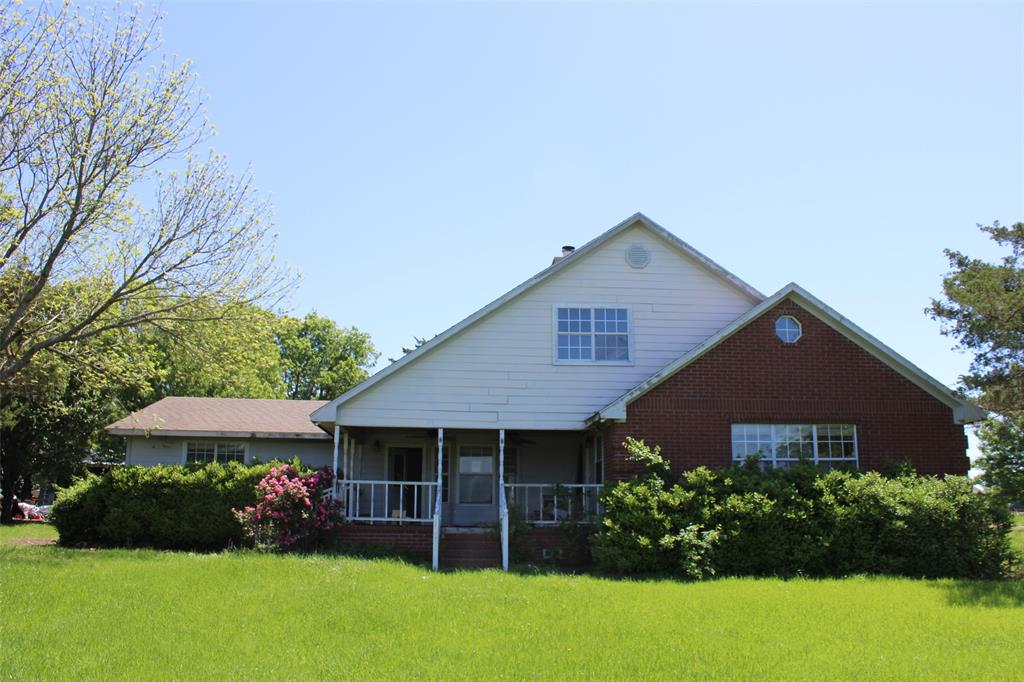 938 County Road 4900 Property Photo 1