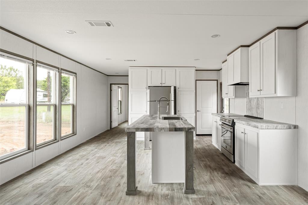 3606 Hilltop Road Property Photo 12