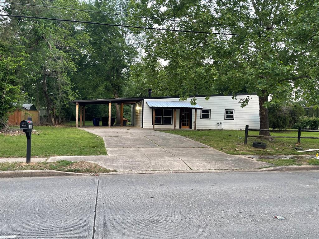 9227 Walker Road Property Photo