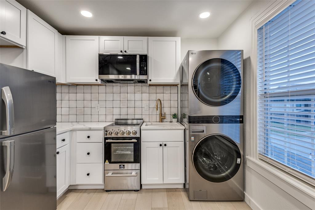 521 Texas Street Property Photo