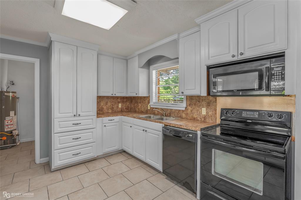9325 Kildare Park Road Property Photo 9