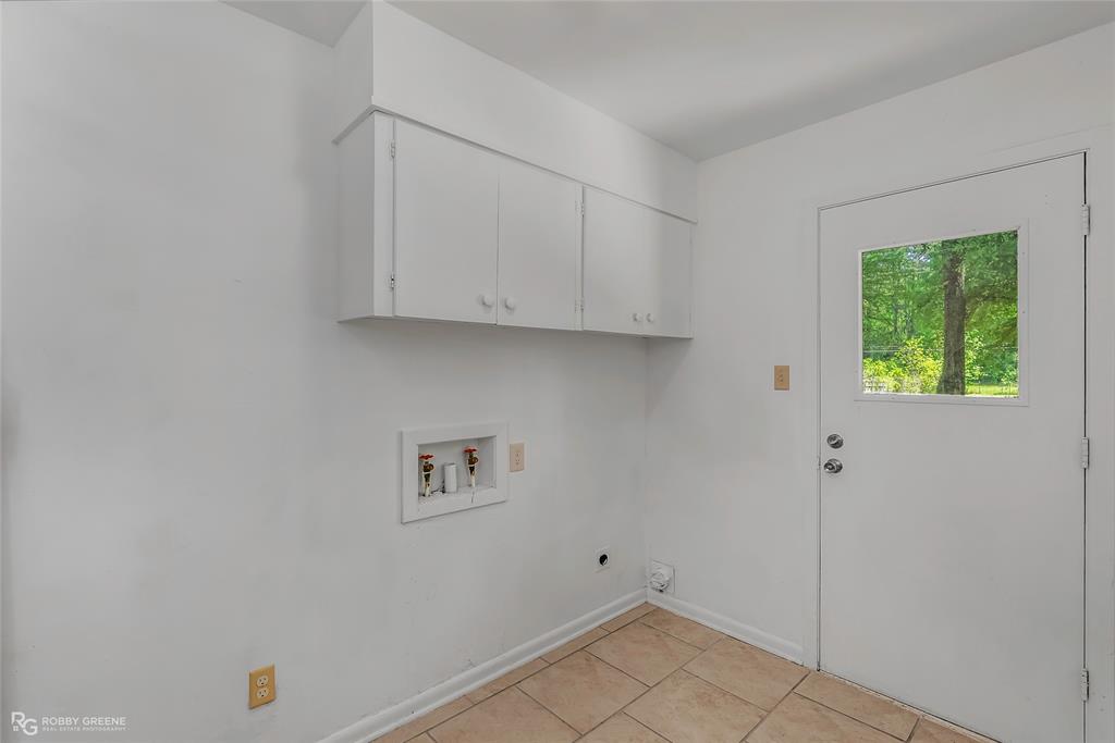 9325 Kildare Park Road Property Photo 14