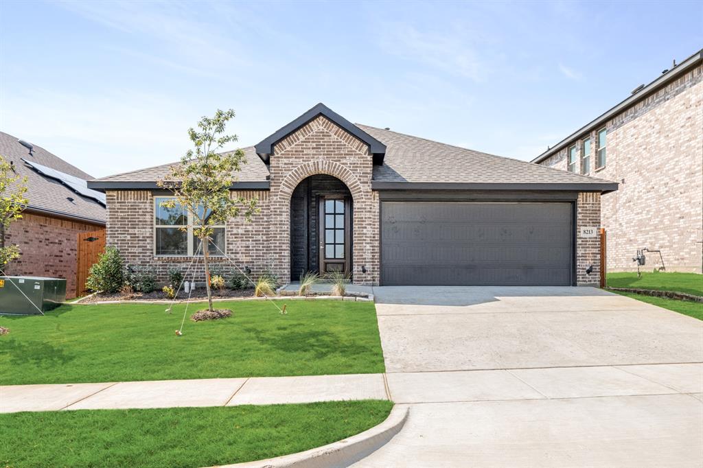 8213 Catclaw Prairie Property Photo 1