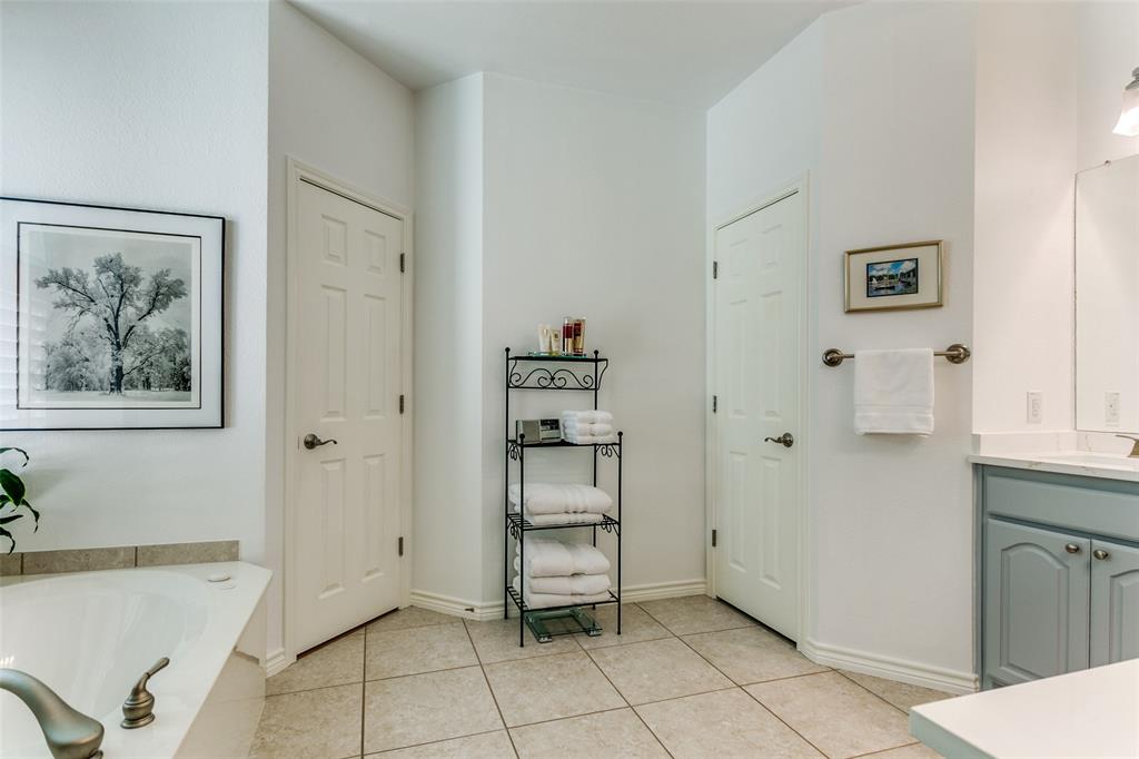 3603 Sussex Court Property Photo 21