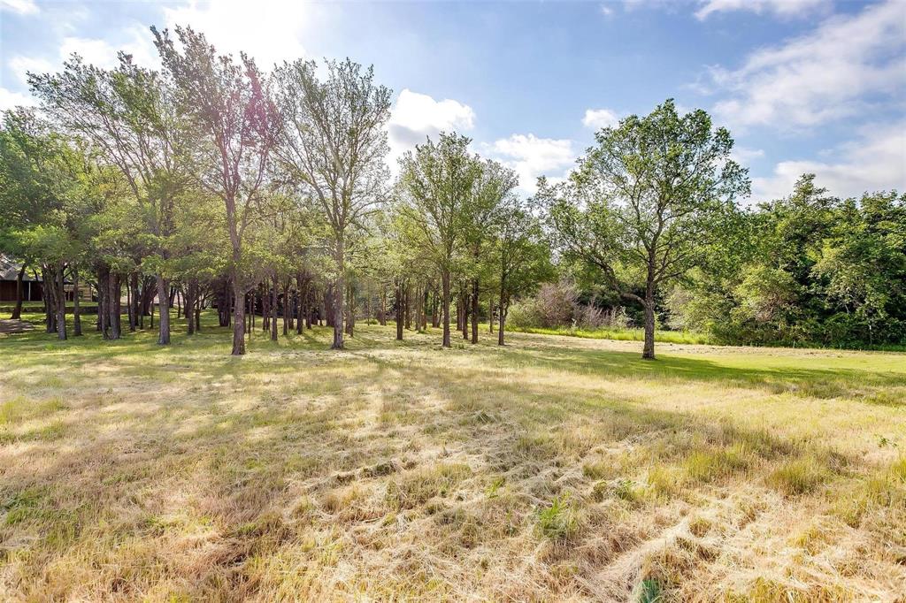 601 E Fm 1187 Property Photo 12