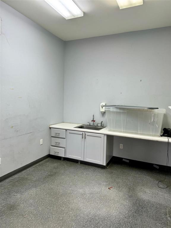 599 Creswell Avenue Property Photo 10