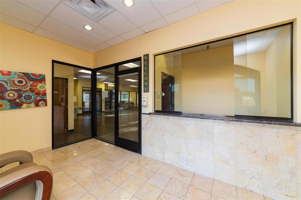 720 W Nathan Lowe Road Property Photo 8