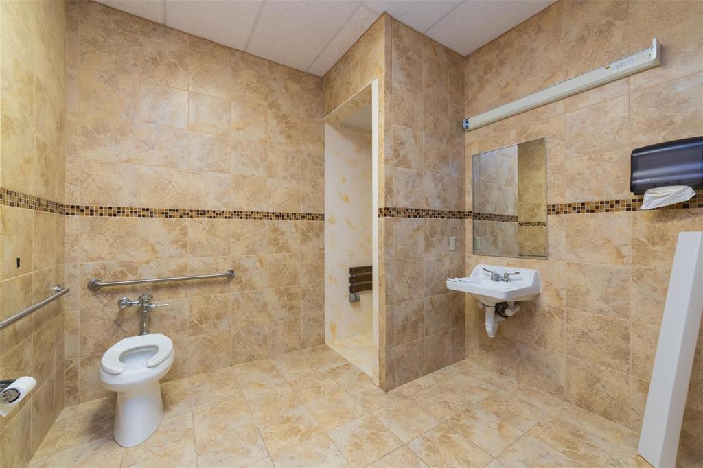 720 W Nathan Lowe Road Property Photo 9