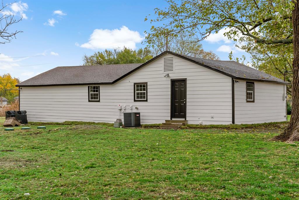 15159 County Road 549 Property Photo 2