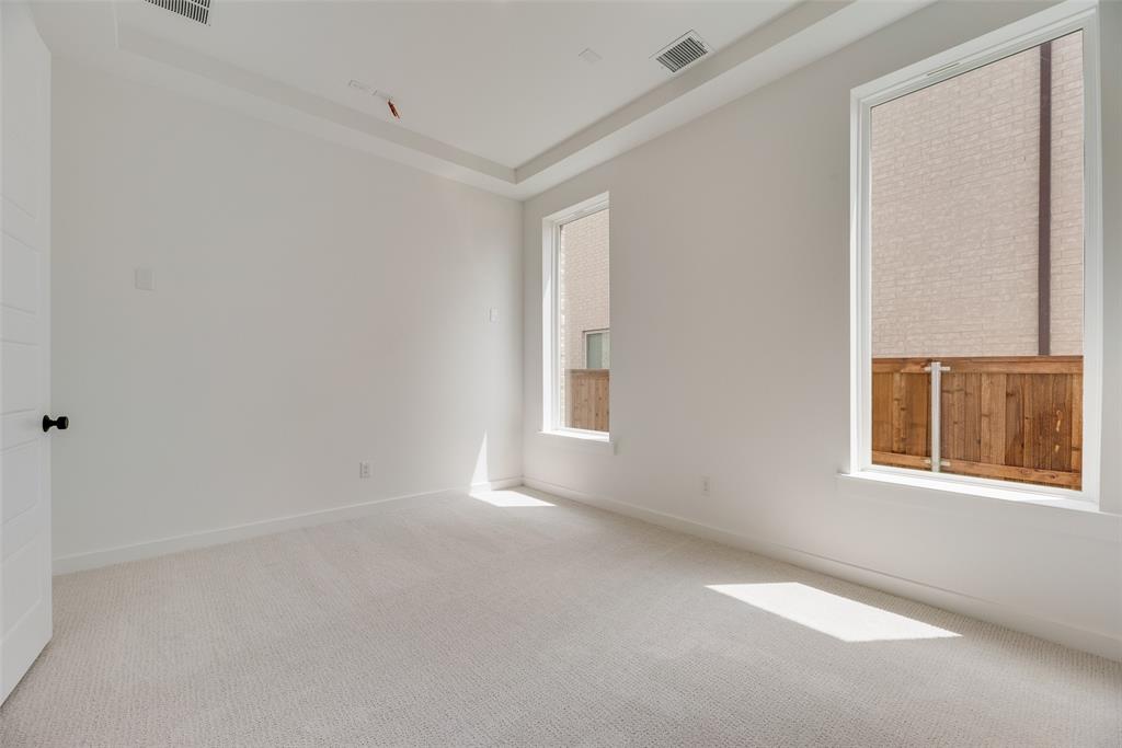 703 Felicity Place Property Photo 12