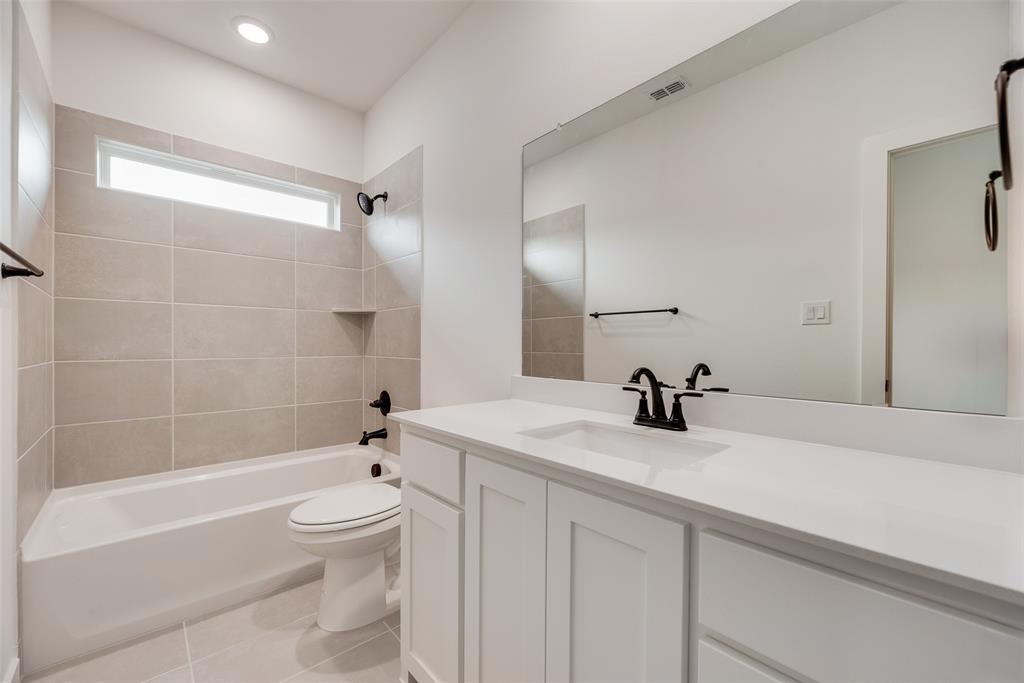 703 Felicity Place Property Photo 16