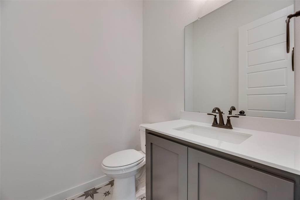 703 Felicity Place Property Photo 28