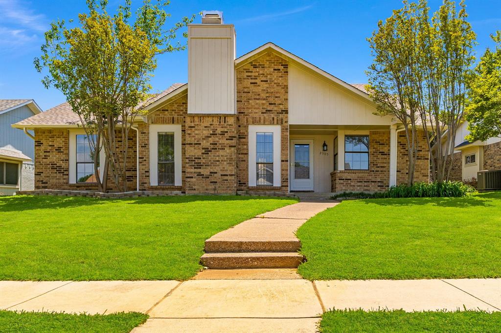 2905 Hamlett Lane Property Photo