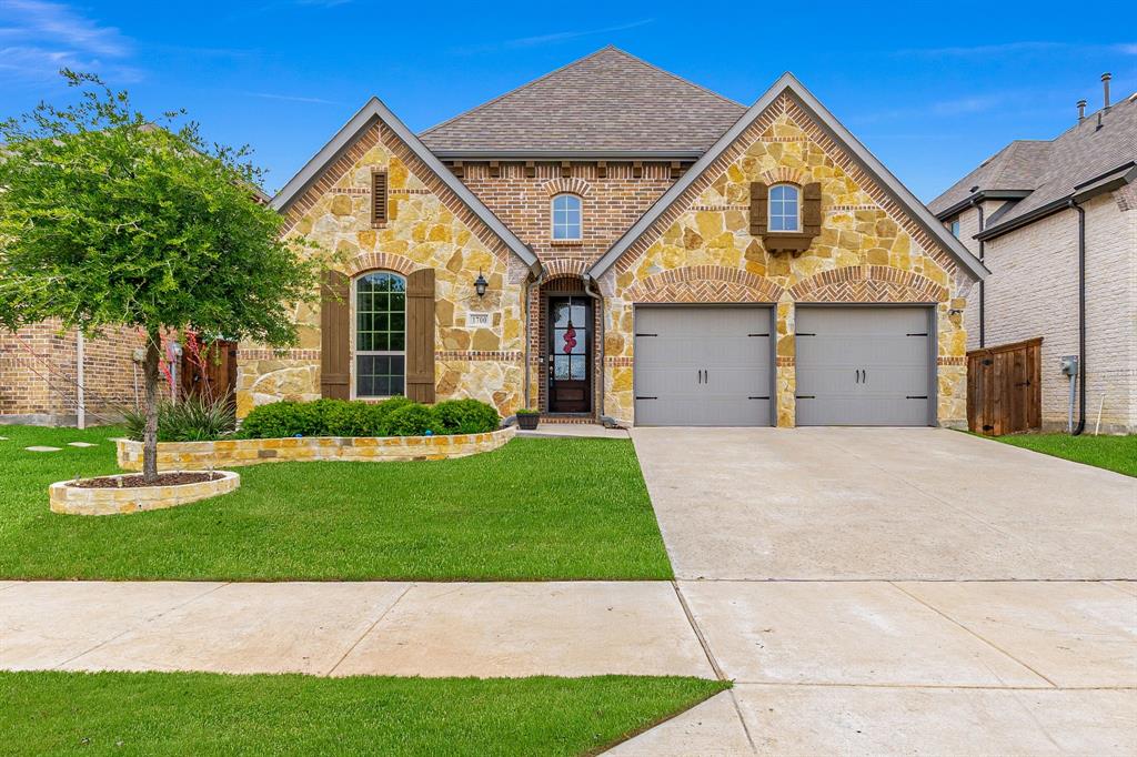 1700 Stowers Trail Property Photo 1