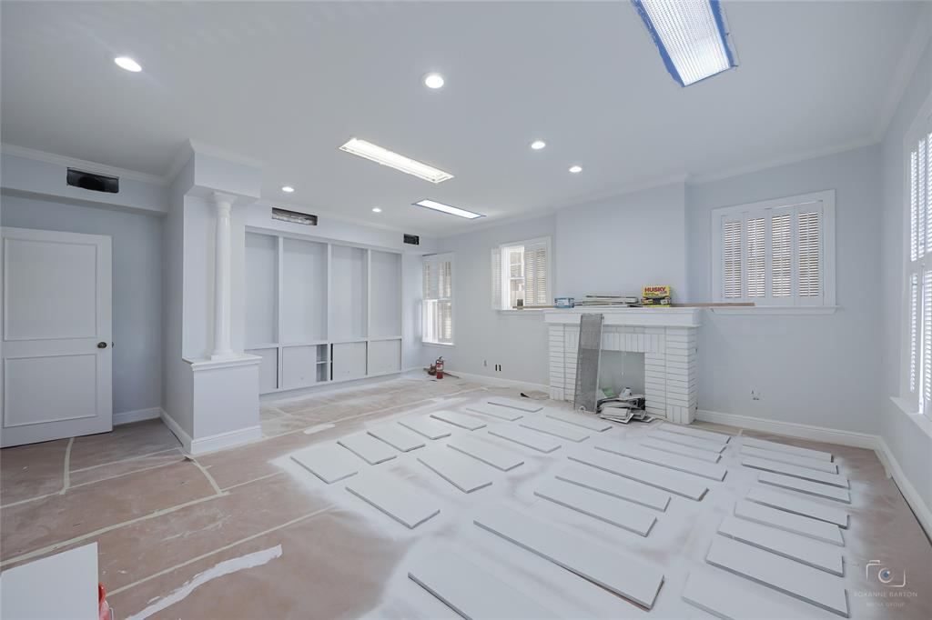 4310 Gaston Avenue Property Photo 7
