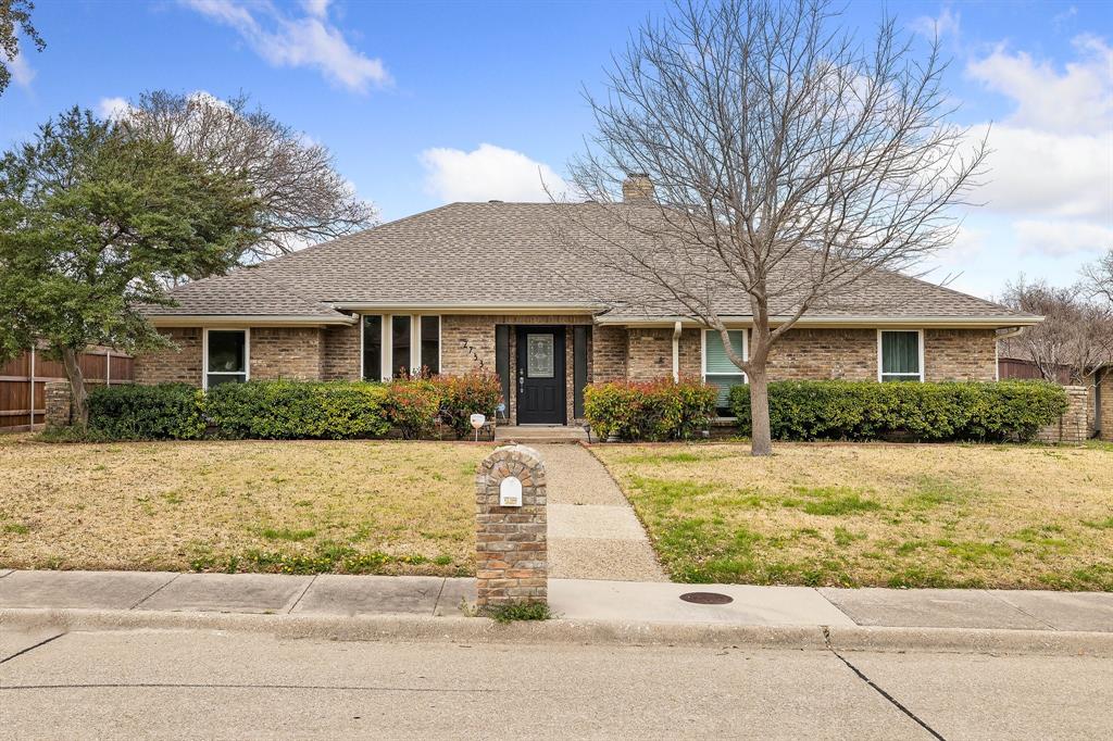 2733 Timberleaf Drive Property Photo