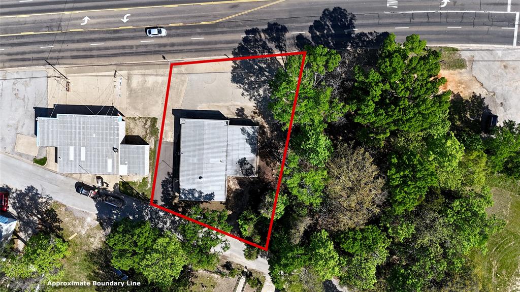 807 W Corsicana Street Property Photo 5