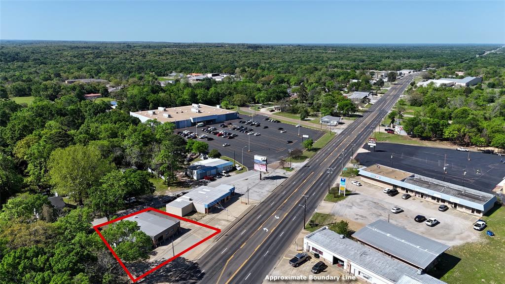 807 W Corsicana Street Property Photo 7