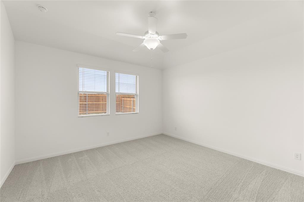 508 Waterhouse Lake Drive Property Photo 14