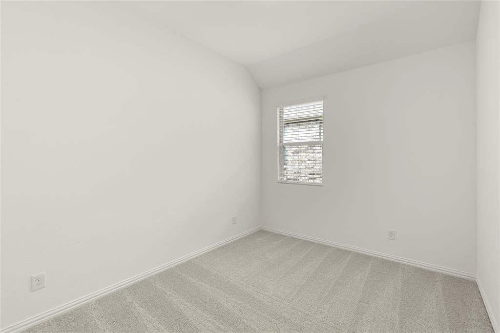 508 Waterhouse Lake Drive Property Photo 21