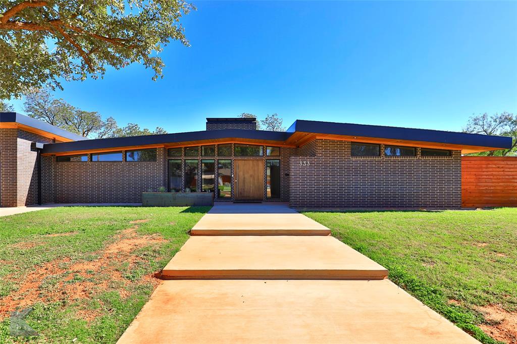 333 Moore Drive Property Photo