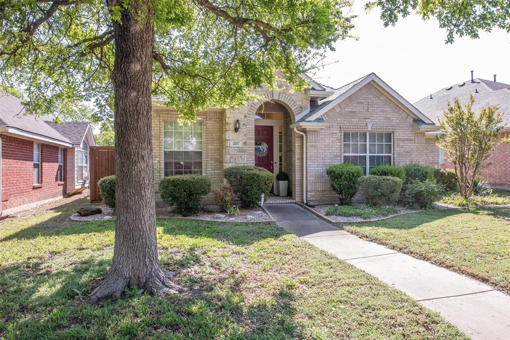 207 Parkhurst Lane Property Photo