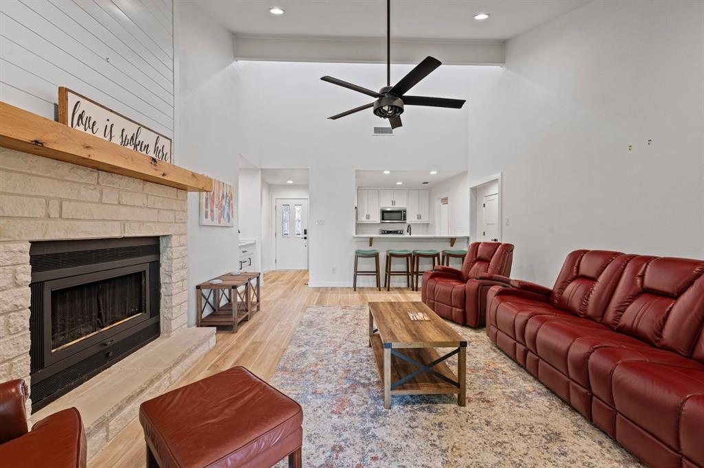 1441 Ponderosa Unit #3 Drive 3 Property Photo 1