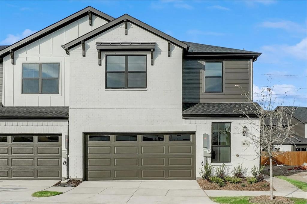 1127 Rusk Way Property Photo