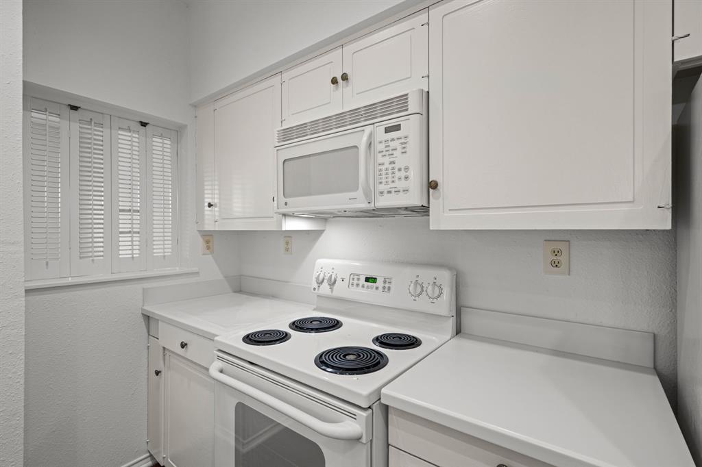 4508 University Boulevard D Property Photo 16