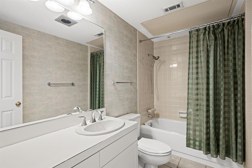 4508 University Boulevard D Property Photo 28