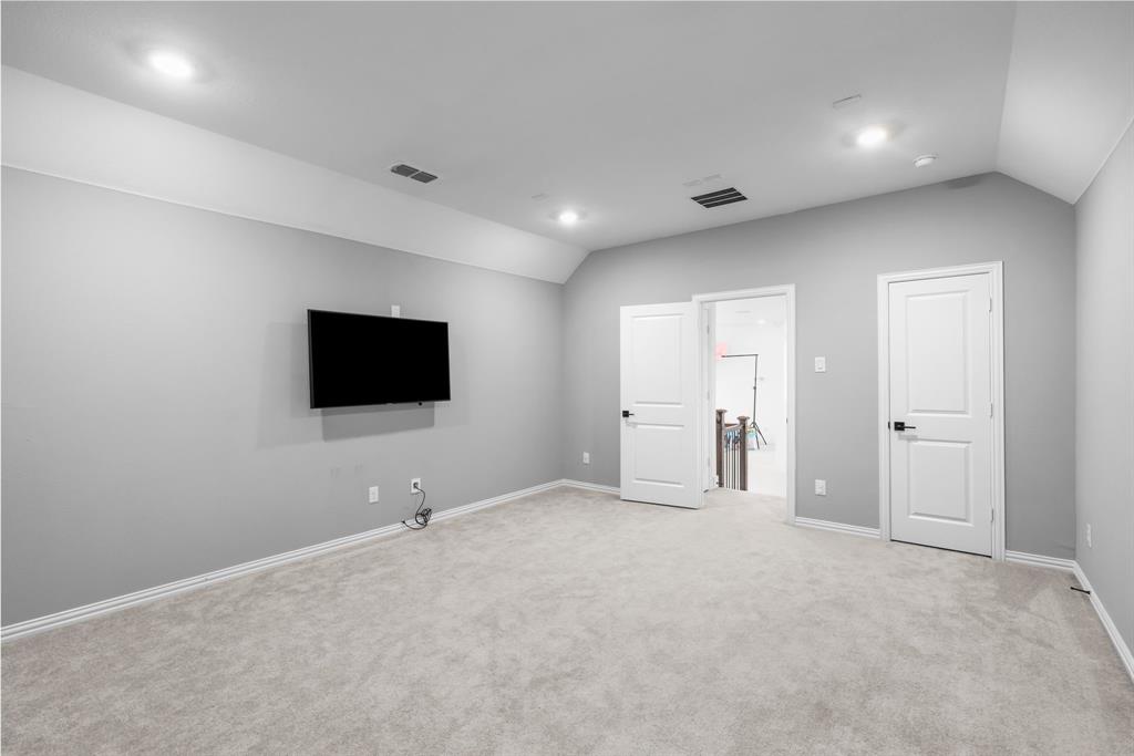 3100 Taunton Way Property Photo 21