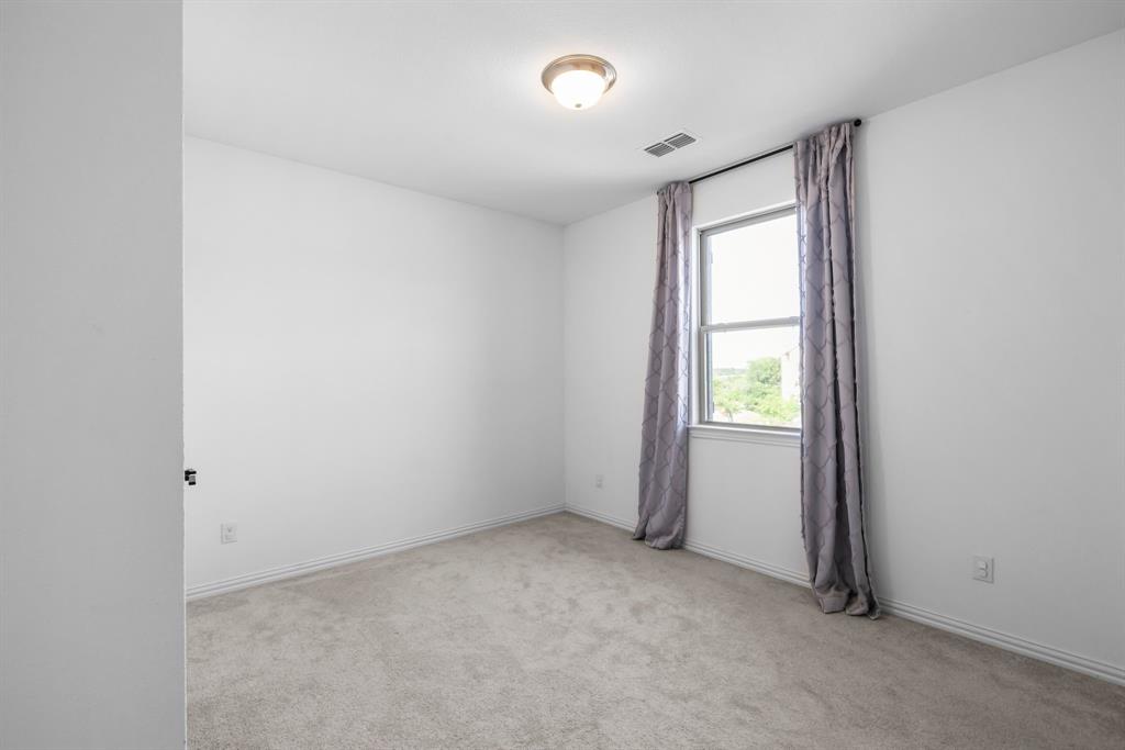3100 Taunton Way Property Photo 23