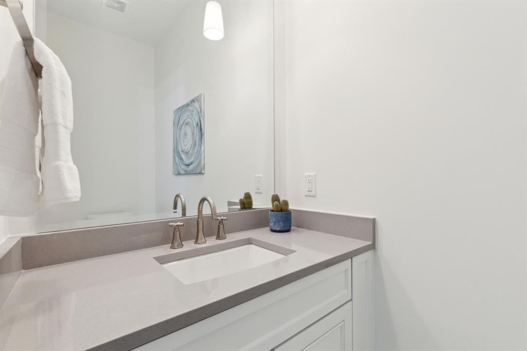 18 Comillas Court Property Photo 8