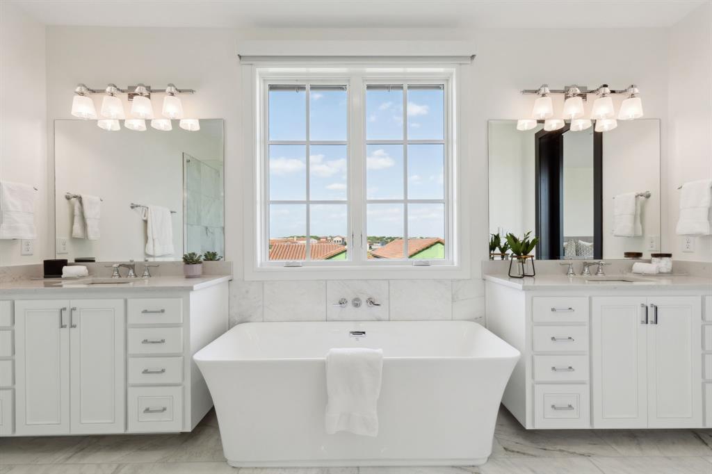 18 Comillas Court Property Photo 30