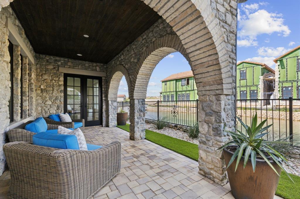 18 Comillas Court Property Photo 35