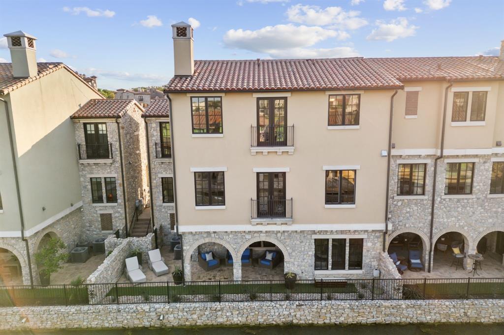 18 Comillas Court Property Photo 37