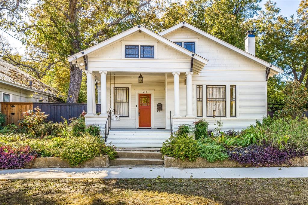 617 N Carroll Avenue Property Photo