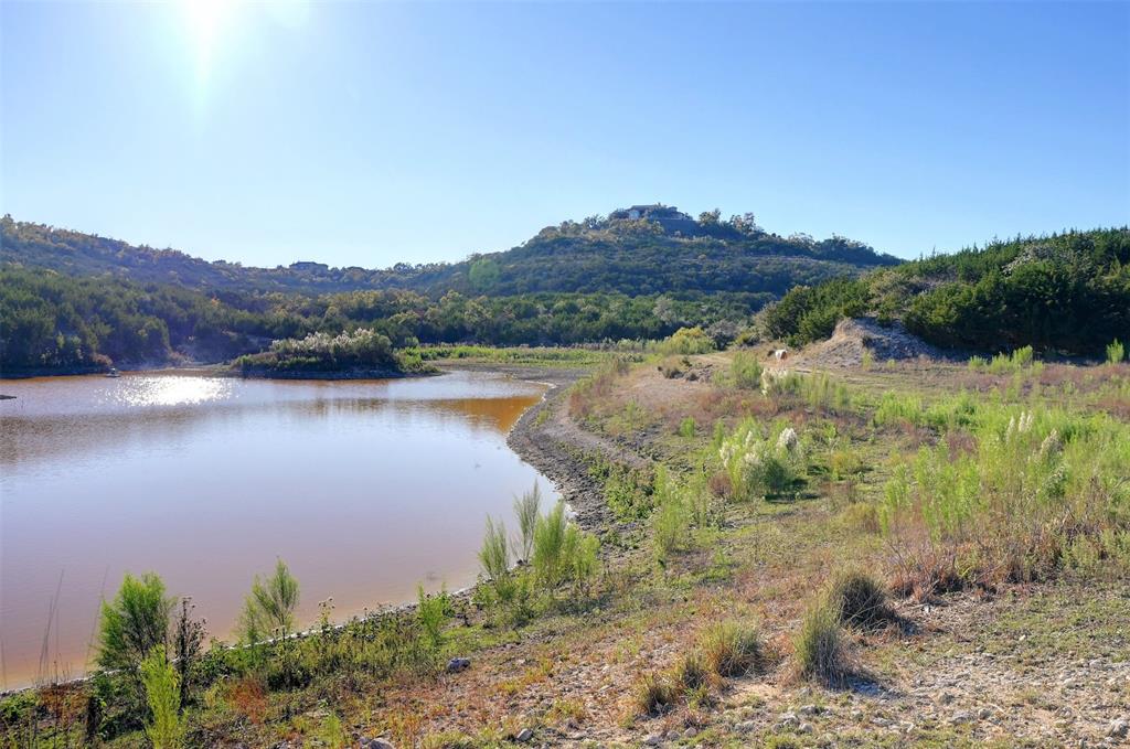 109 Oryx Cove Property Photo 7