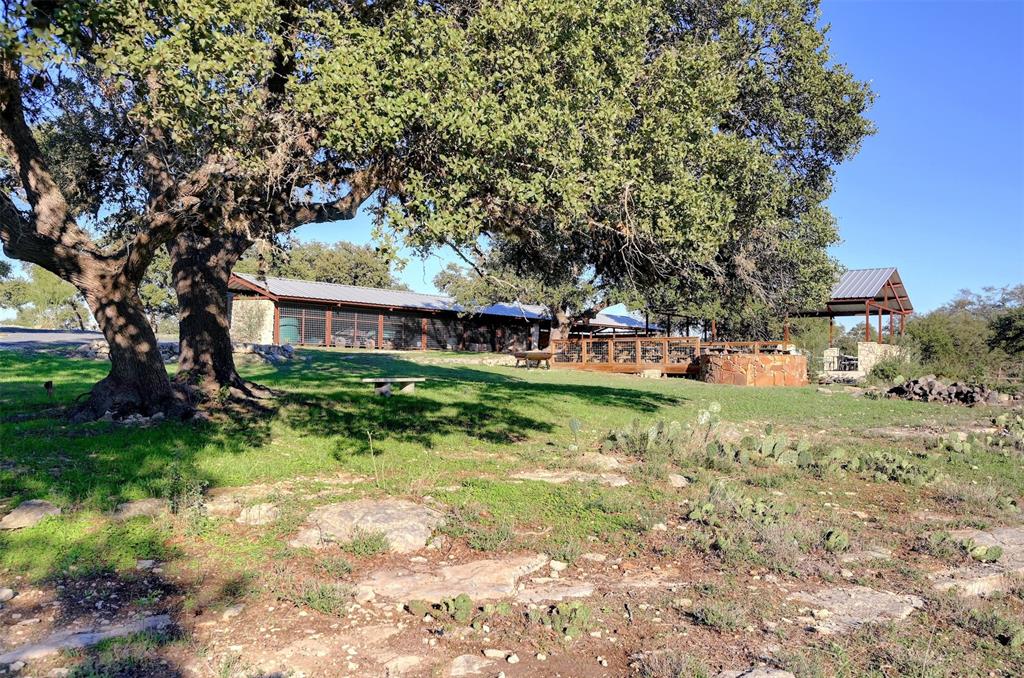 109 Oryx Cove Property Photo 14