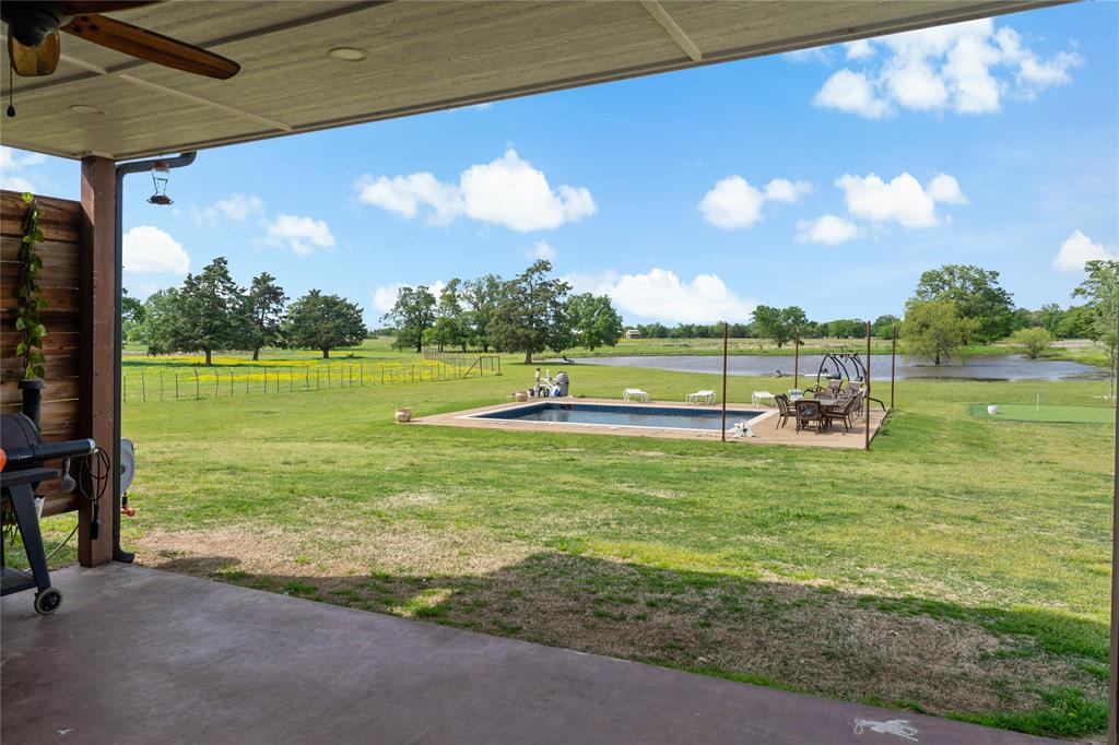 633 County Road 44550 Property Photo 23