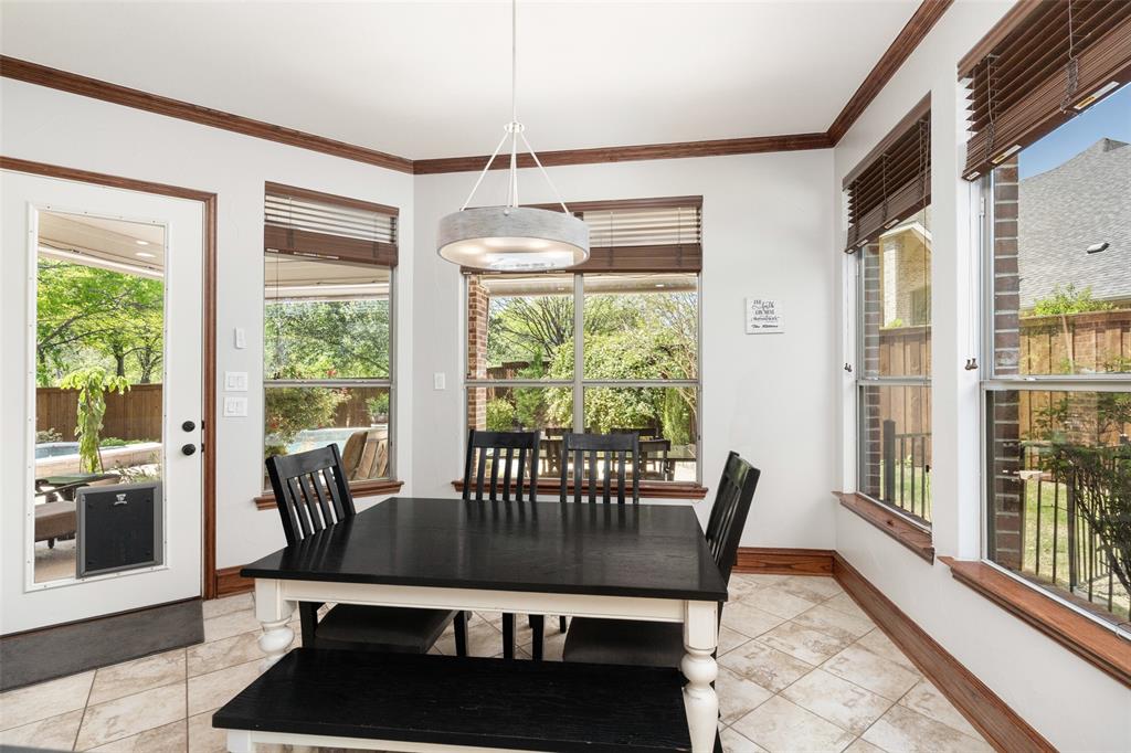 1528 Astoria Drive Property Photo 14