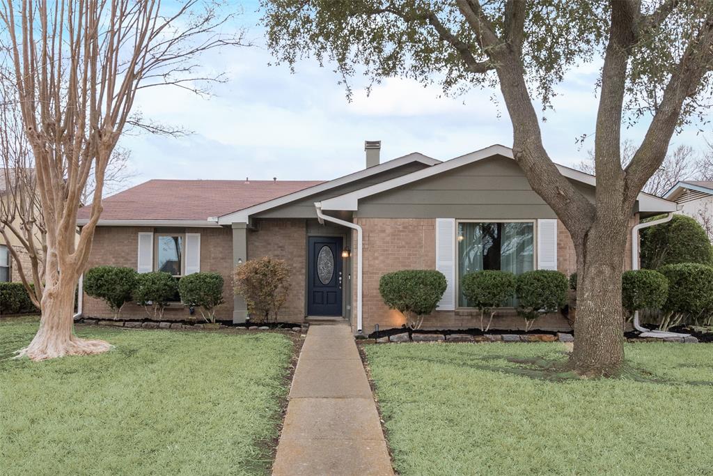 2934 Collins Boulevard Property Photo