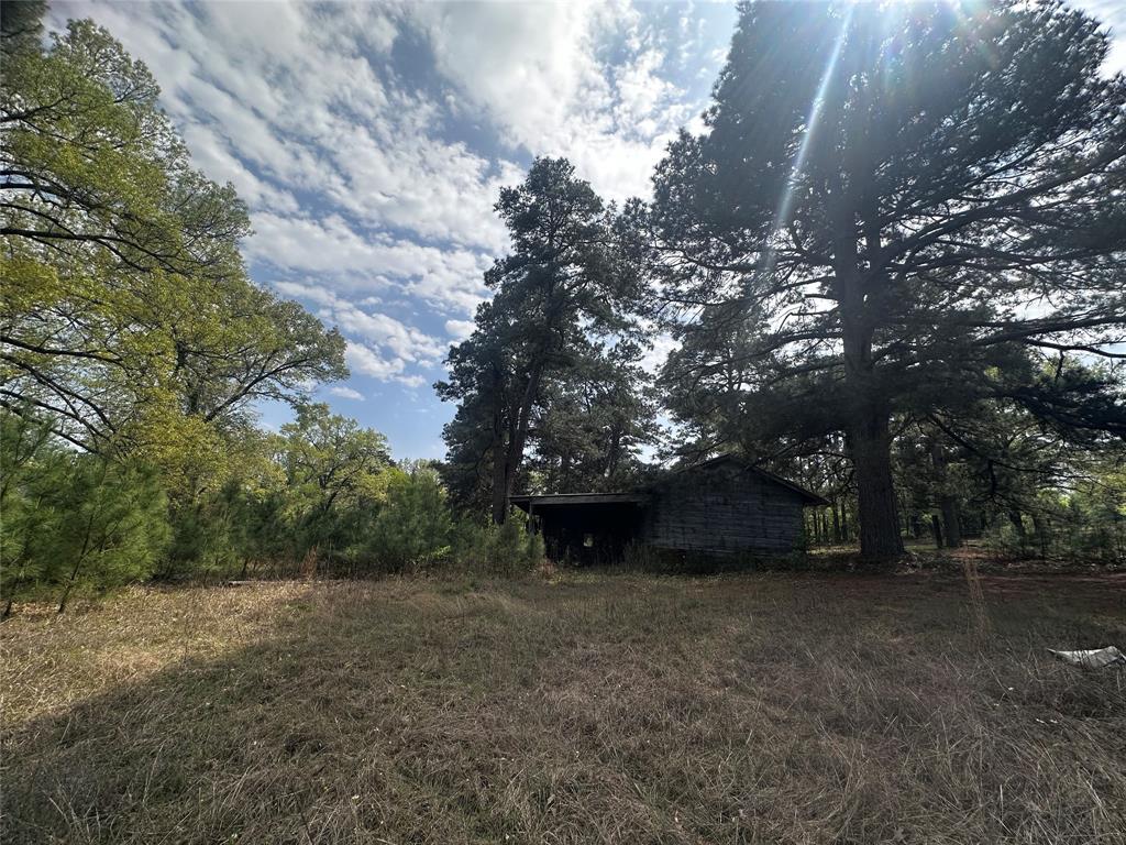 18304 Timber Oaks Property Photo