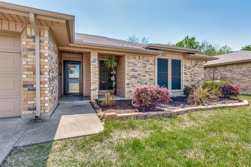 6361 Hunters Glen Drive Property Photo 1