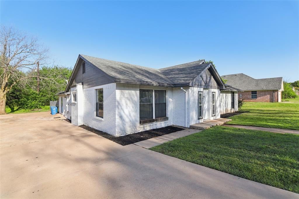 306 Shady Oak Road Property Photo 14