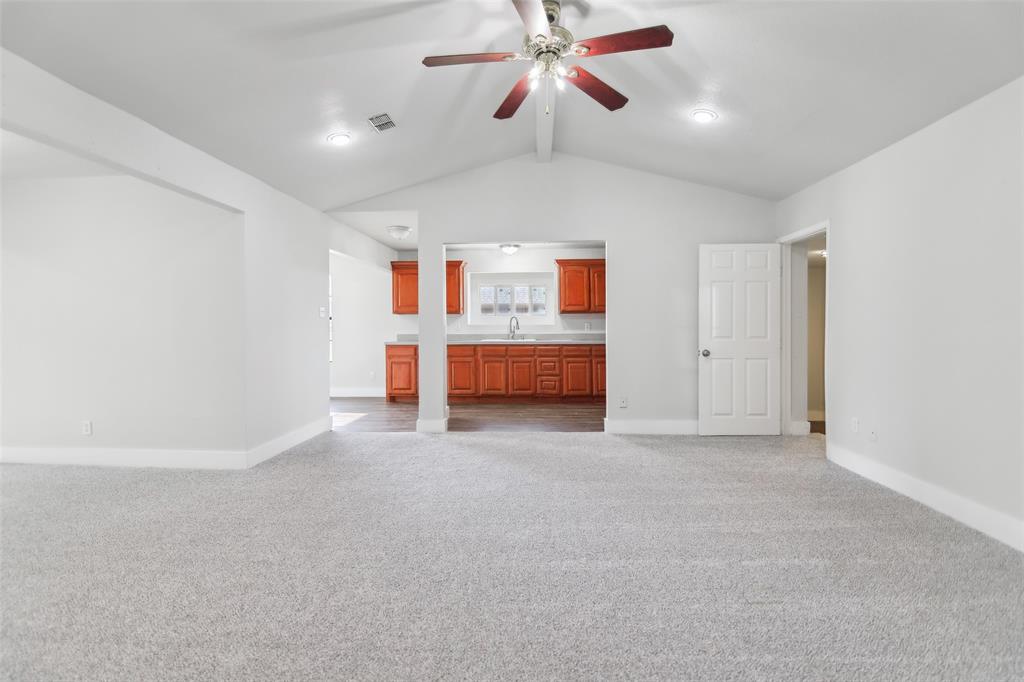 306 Shady Oak Road Property Photo 18