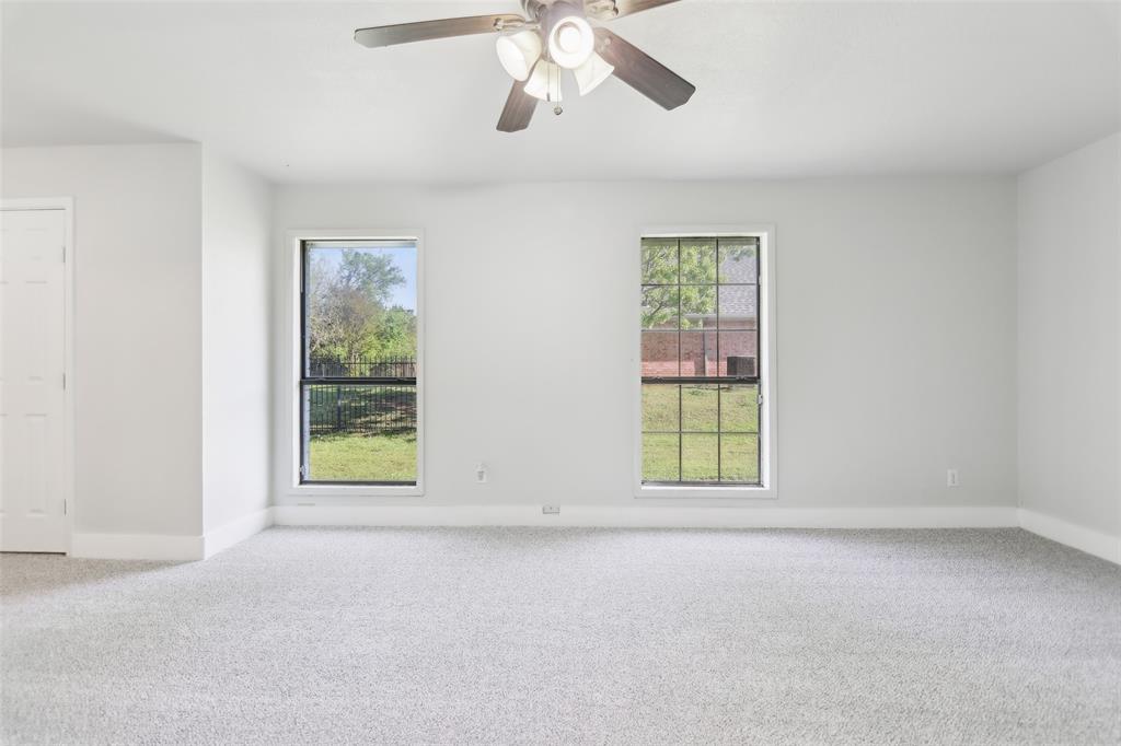 306 Shady Oak Road Property Photo 28