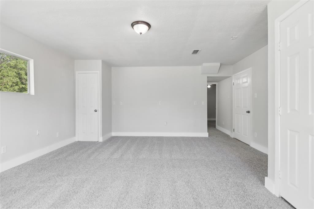 306 Shady Oak Road Property Photo 32