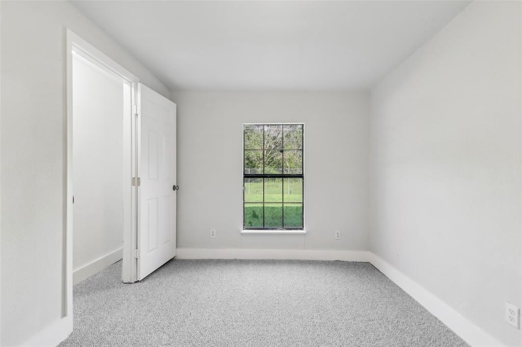 306 Shady Oak Road Property Photo 35