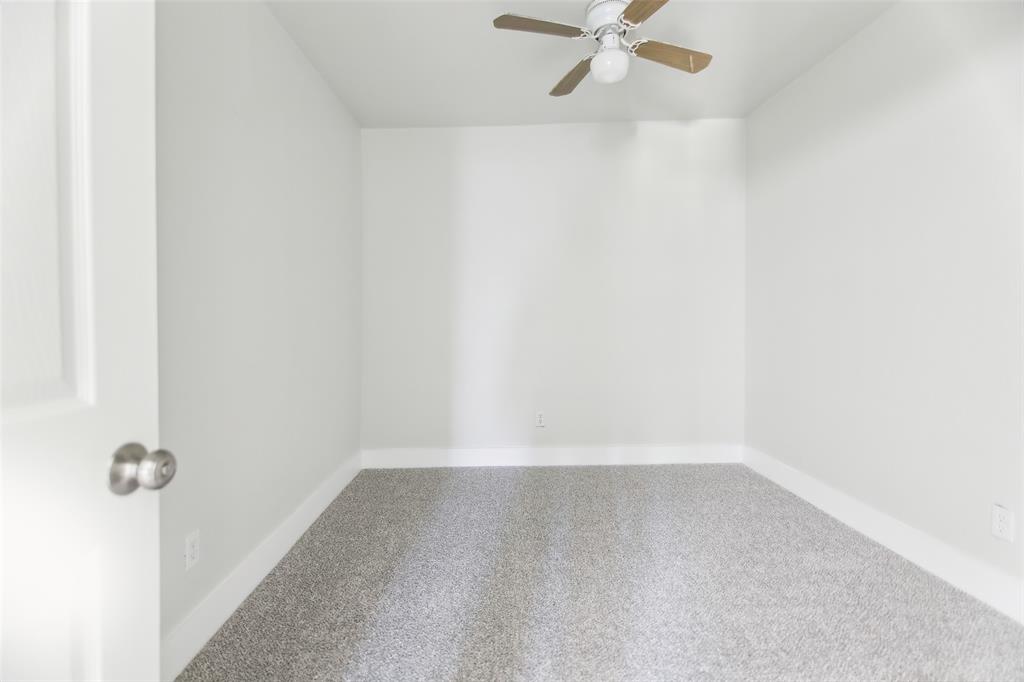 306 Shady Oak Road Property Photo 38